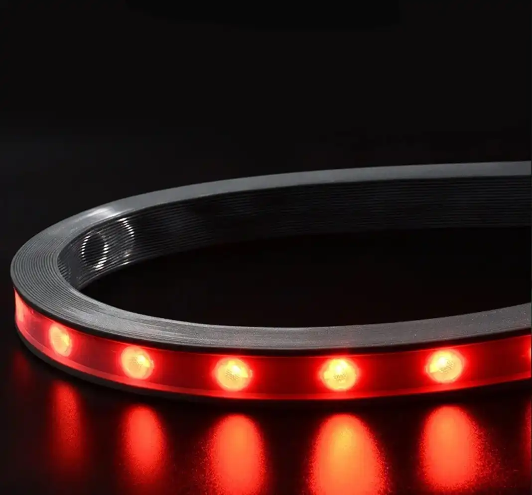 Recessed LED strips with lens Recessed LED strips with lens