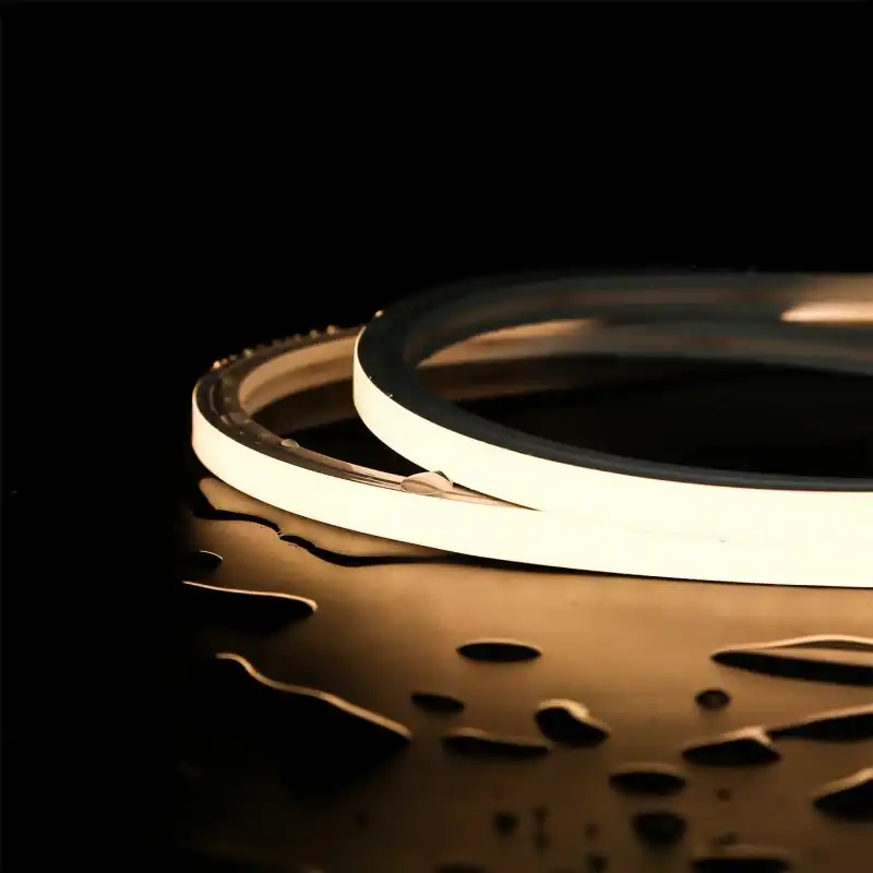 Bendable linear lighting Bendable linear lighting