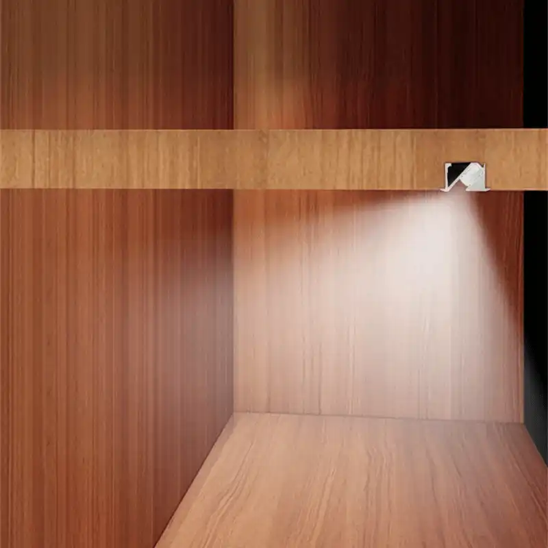 under cabinet lighting 